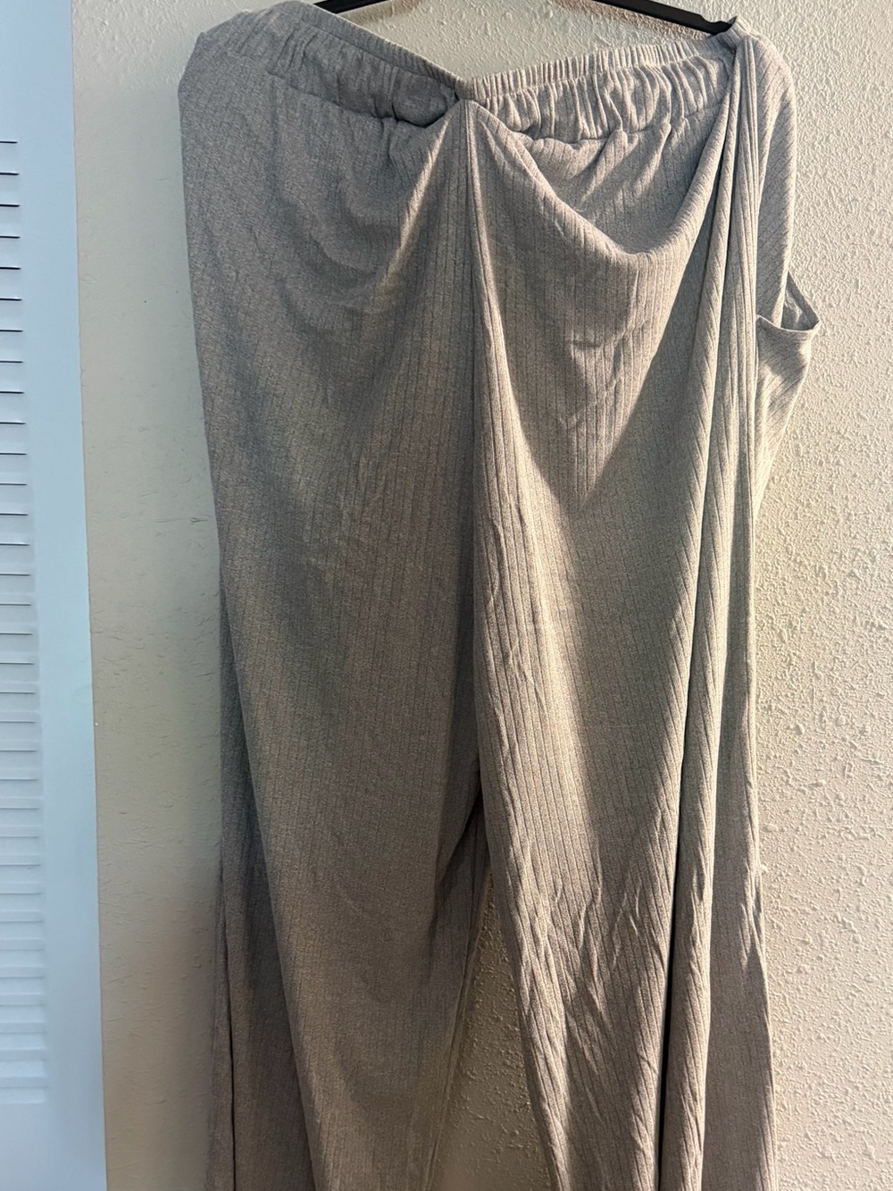 Rampage Gray Ribbed Drawstring Joggers - Picture 5 of 5